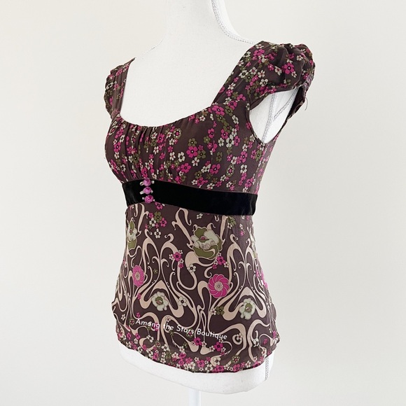 Rare Early 2000s Silk Floral Top ASO Alexis Bledel as Rory in Gilmore Girls - Picture 10 of 13